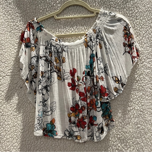 American Rag Crop Top - Picture 2 of 2